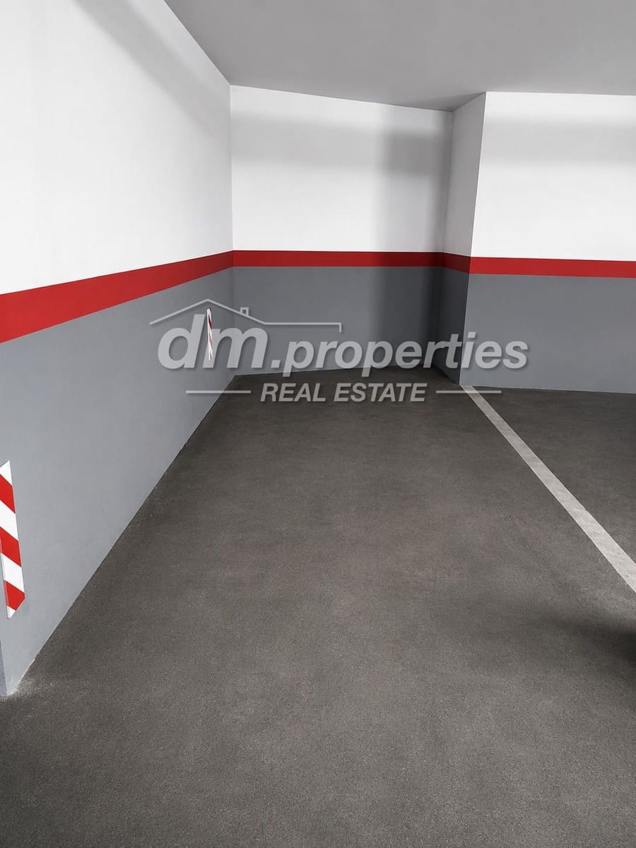 2 bedroom Apartment for sale in Arona with garage - € 180,000 (Ref: 9974982)