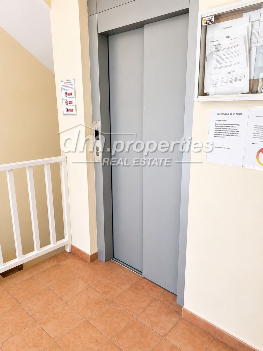 2 bedroom Apartment for sale in Arona with garage - € 180,000 (Ref: 9974982)
