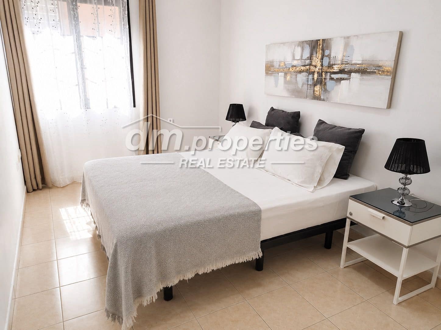 2 bedroom Apartment for sale in Arona with garage - € 180,000 (Ref: 9974982)