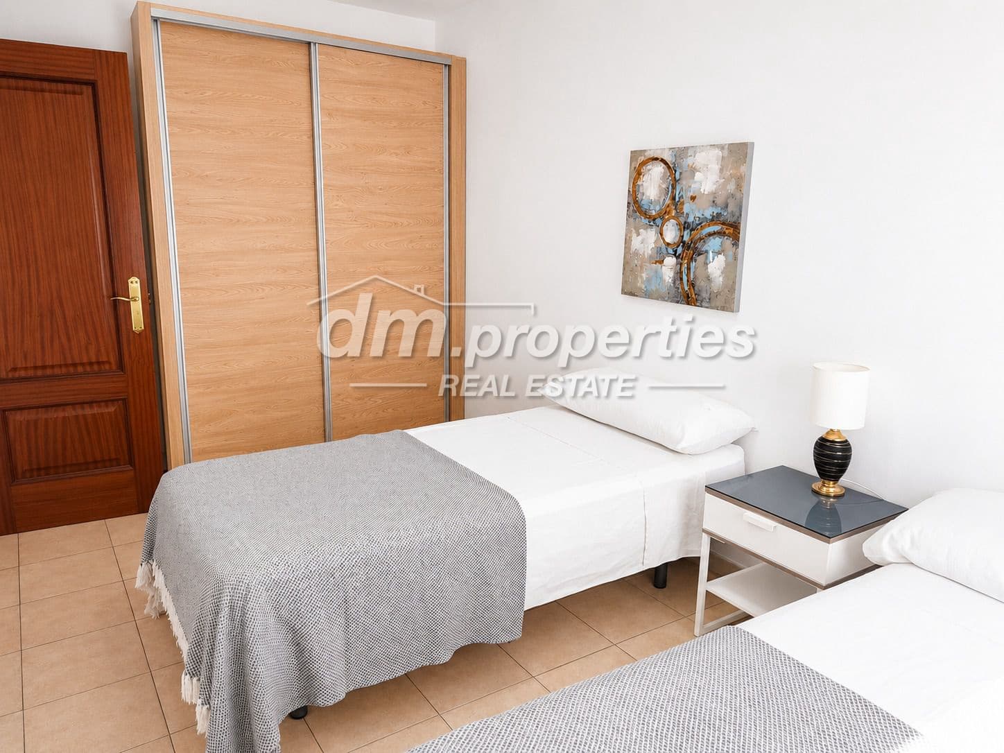 2 bedroom Apartment for sale in Arona with garage - € 180,000 (Ref: 9974982)