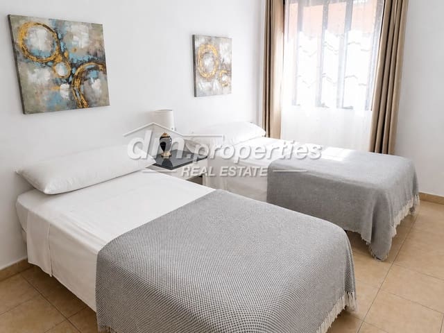 2 soverom Leilighet til salgs i Arona med garasje - € 180 000 (Ref: 9974982)