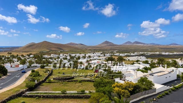 5 soveværelse Byhus til salg i Nazaret, Teguise - € 885.000 (Ref: 9976906)