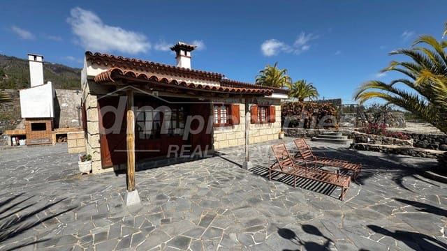2 soveværelse Finca/Landehus til salg i Cruz de Tea, Granadilla de Abona - € 425.000 (Ref: 9986521)