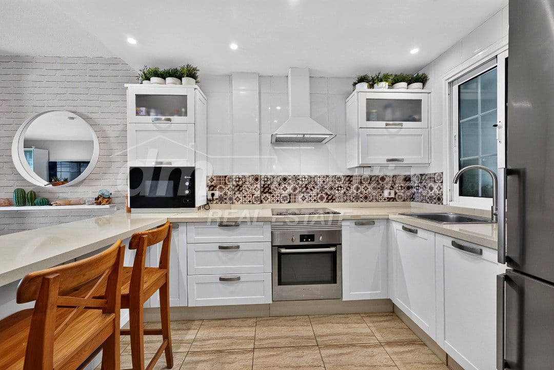 3 sovrum Radhus till salu i El Medano - 420 000 € (Ref: 9986522)