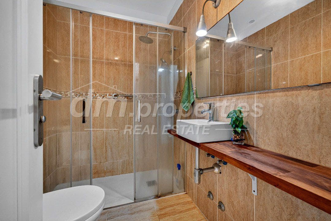 3 sovrum Radhus till salu i El Medano - 420 000 € (Ref: 9986522)