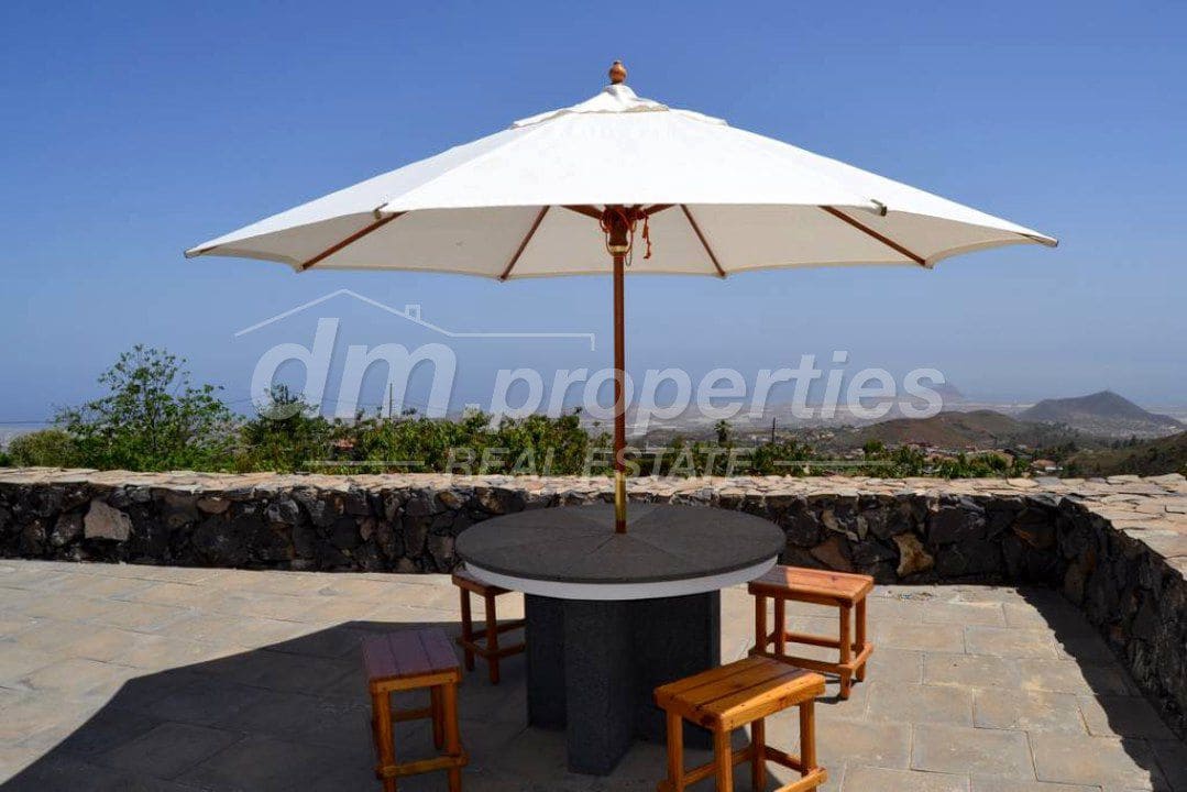 2 sovrum Hus till salu i Cruz de Tea - 385 000 € (Ref: 9986523)