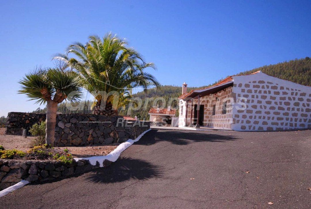 2 sovrum Hus till salu i Cruz de Tea - 385 000 € (Ref: 9986523)