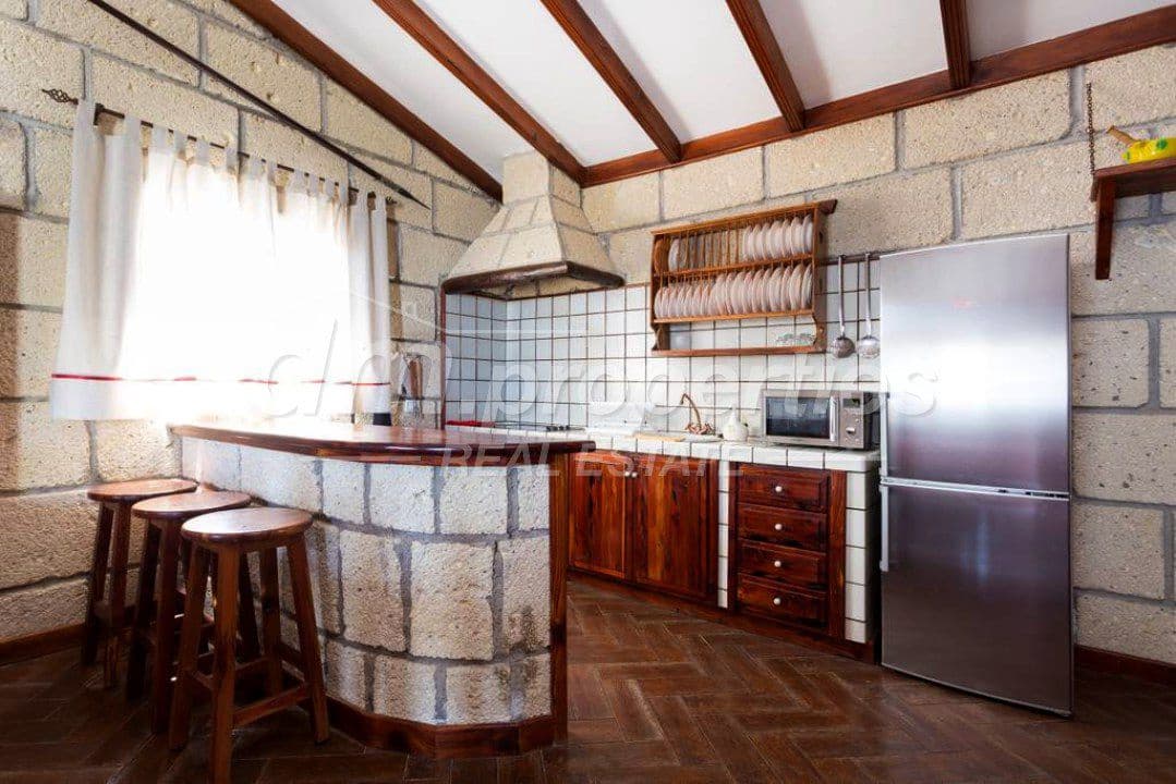 2 sovrum Hus till salu i Cruz de Tea - 385 000 € (Ref: 9986523)