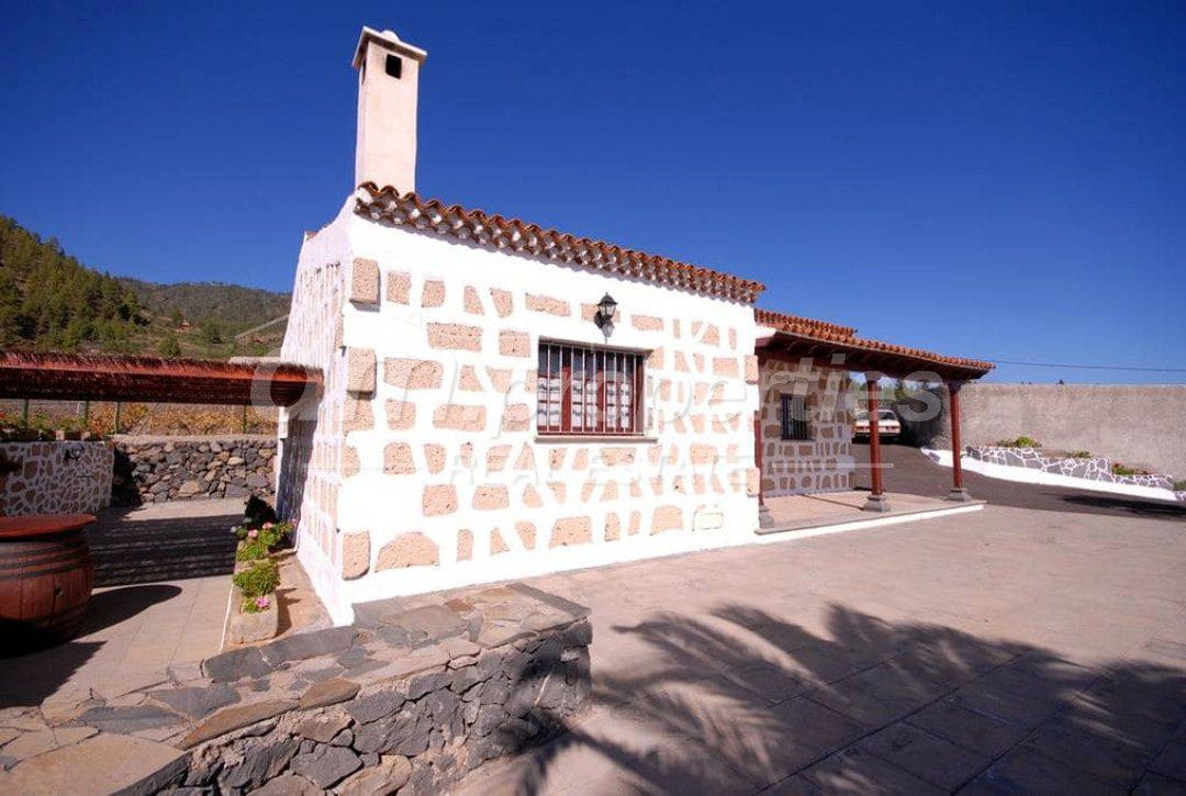 2 sovrum Hus till salu i Cruz de Tea - 385 000 € (Ref: 9986523)