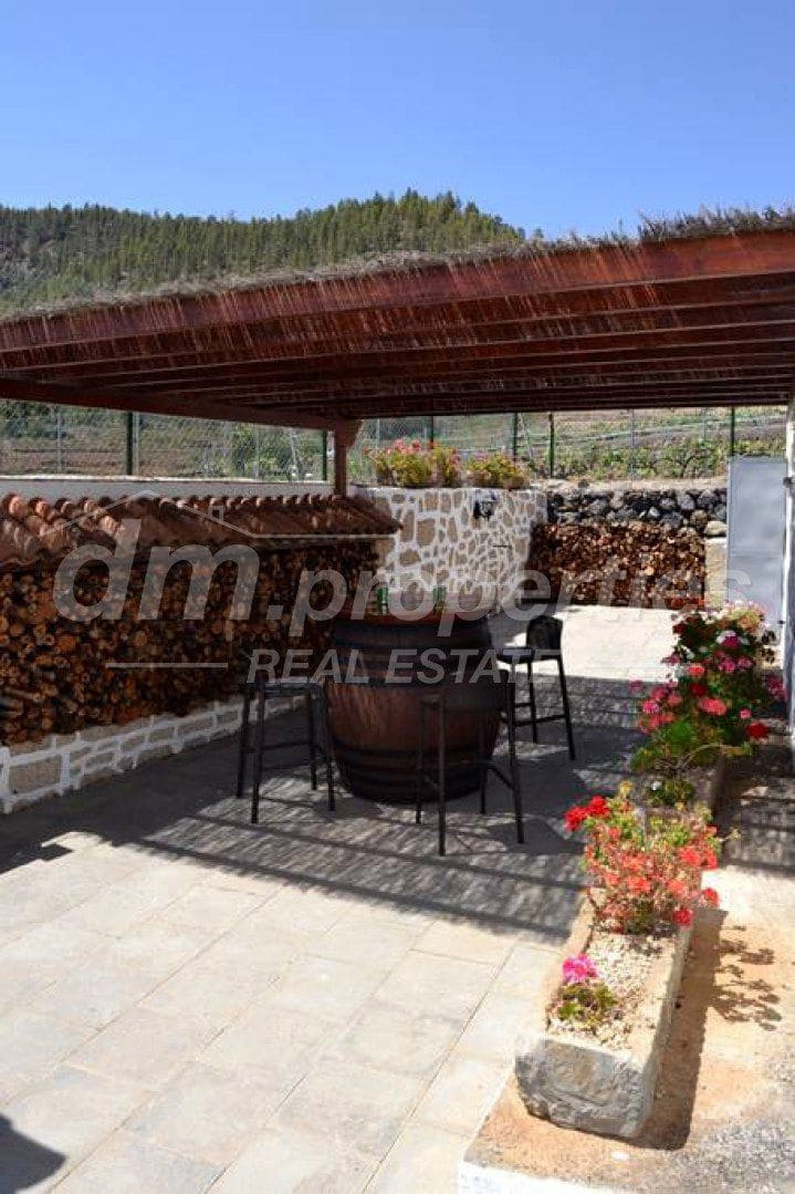 2 sovrum Hus till salu i Cruz de Tea - 385 000 € (Ref: 9986523)