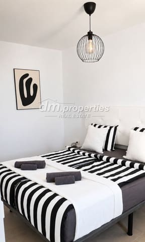 1 soveværelse Lejlighed til salg i Costa del Silencio, Arona - € 299.000 (Ref: 9990369)