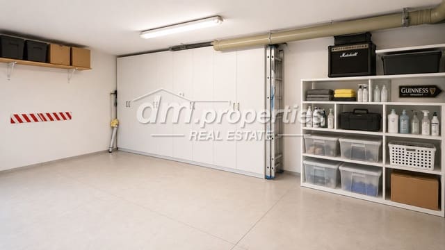 4 sovrum Radhus till salu i Maria Jimenez, Santa Cruz de Tenerife med garage - 650 000 € (Ref: 9996757)