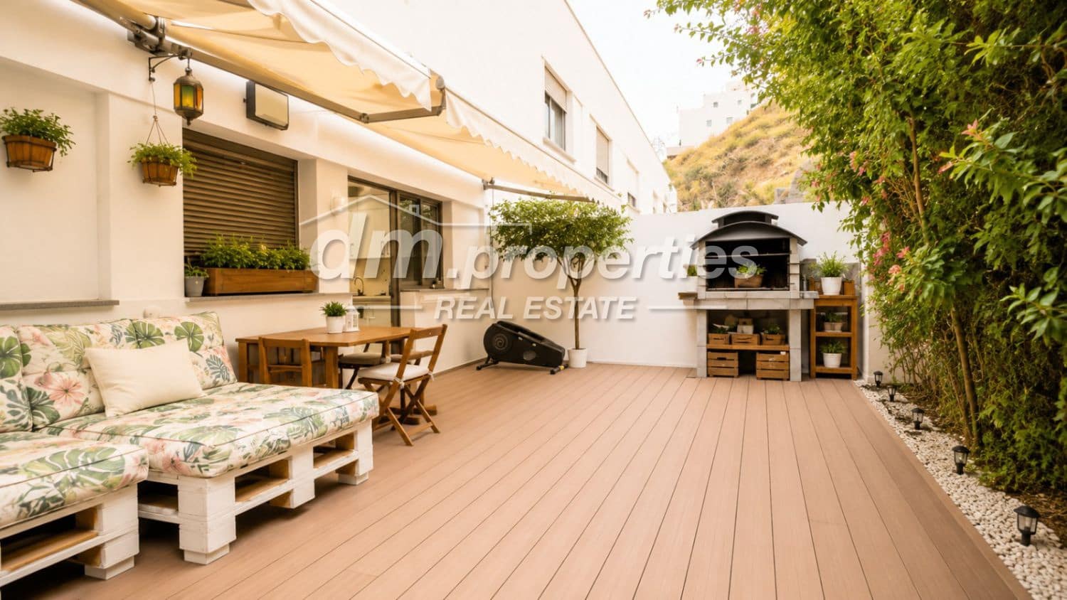 4 sovrum Radhus till salu i Maria Jimenez med garage - 650 000 € (Ref: 9996757)