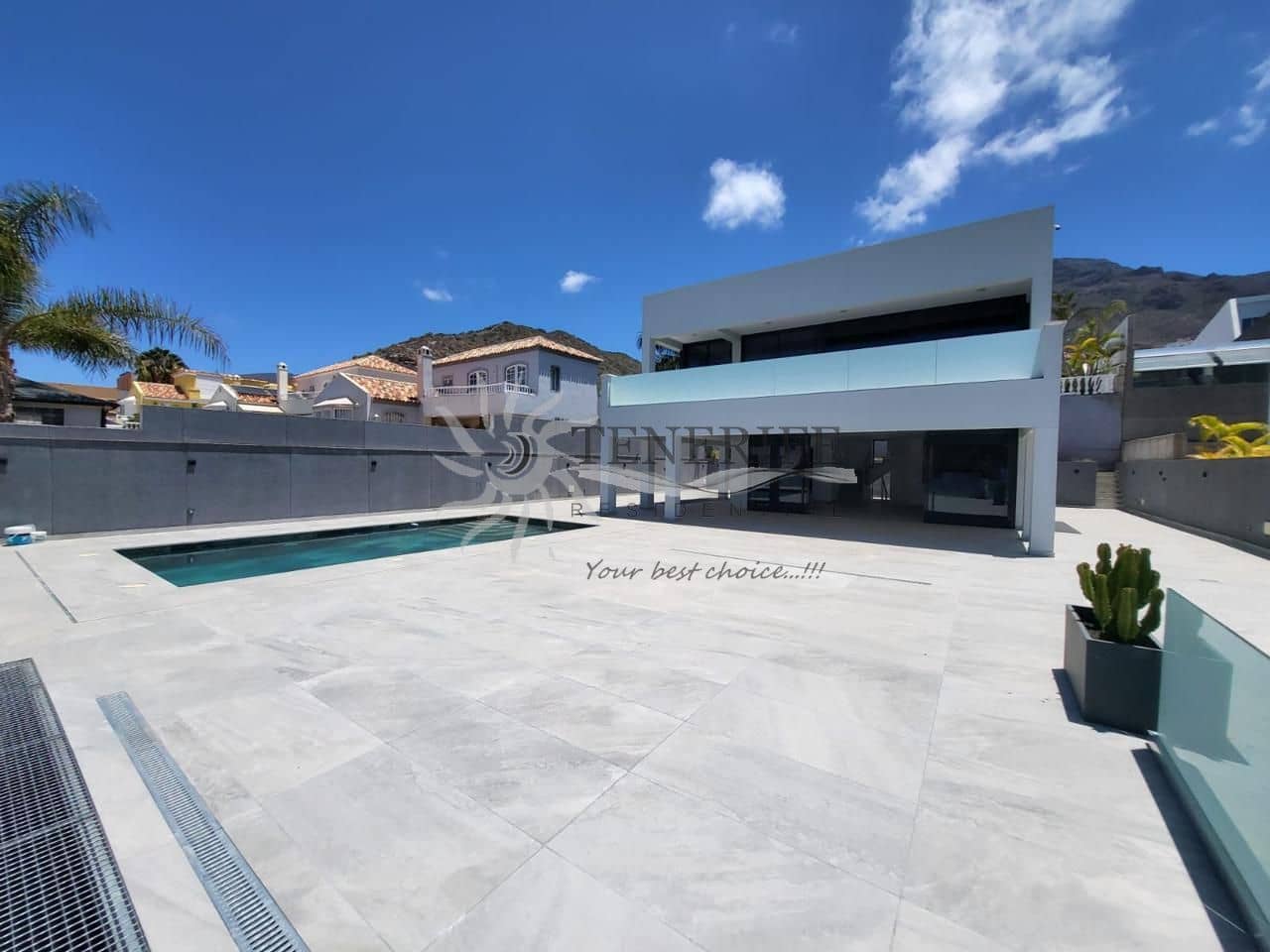 4 camera da letto Villa in vendita in Adeje con piscina garage - 1.800.000 € (Rif: 9459367)