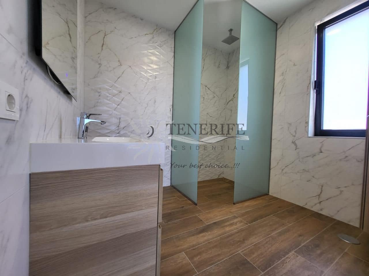 4 camera da letto Villa in vendita in Adeje con piscina garage - 1.800.000 € (Rif: 9459367)