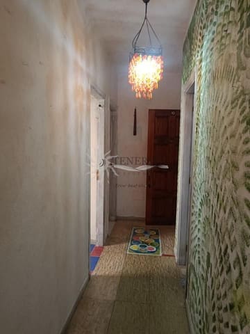 Piso de 2 habitaciones en Casco Urbano, Adeje en venta con garaje - 260.000 € (Ref: 9459368)