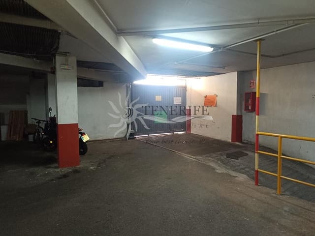 Piso de 2 habitaciones en Casco Urbano, Adeje en venta con garaje - 260.000 € (Ref: 9459368)