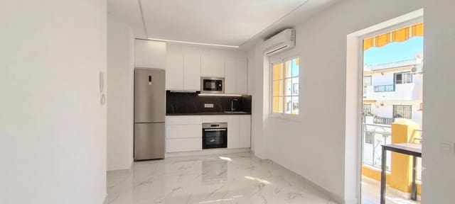 2 soverom Leilighet til salgs i Casco Urbano, Adeje med garasje - € 260 000 (Ref: 9459368)