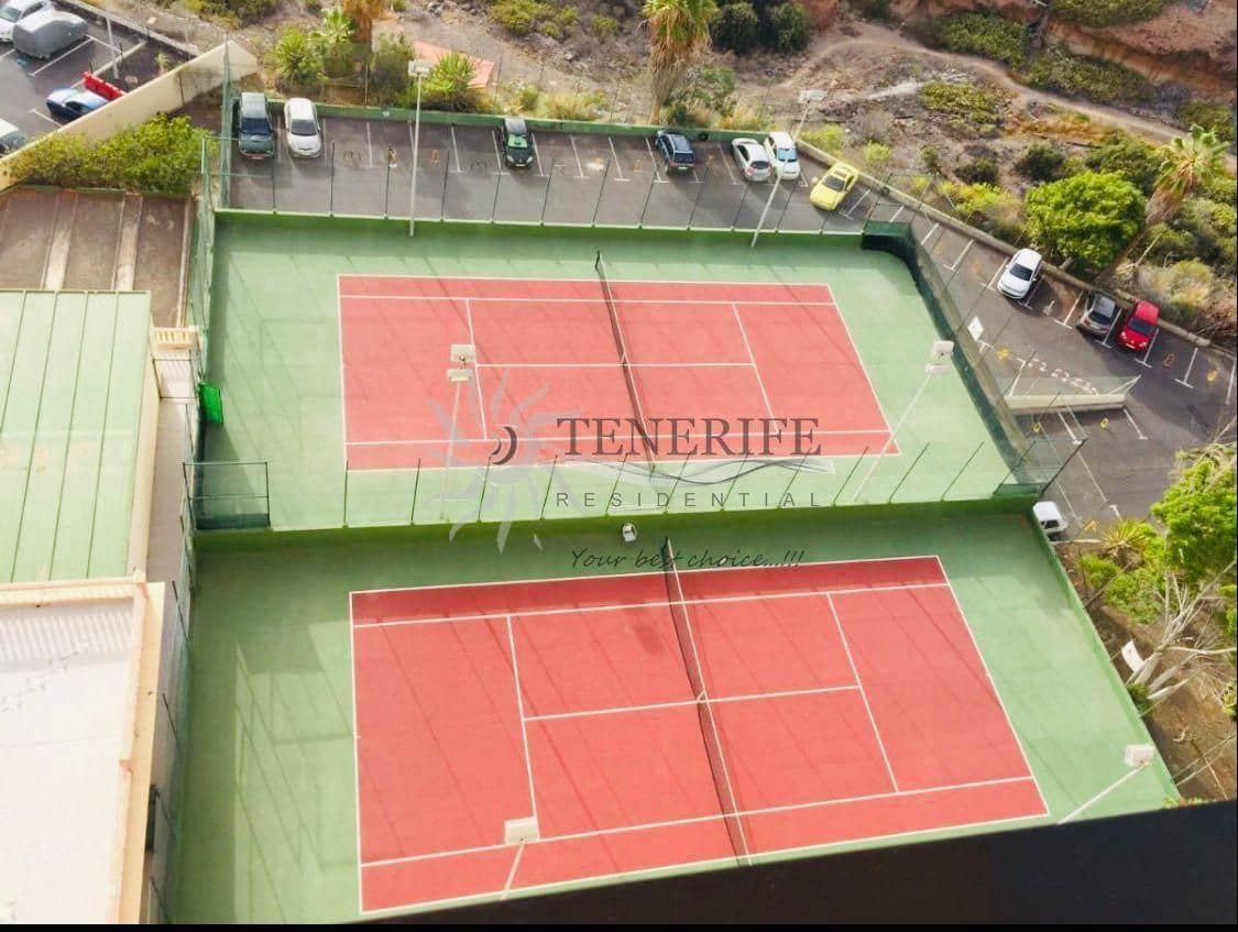 2 quarto Apartamento para venda em Adeje com garagem - 295 000 € (Ref: 9459369)