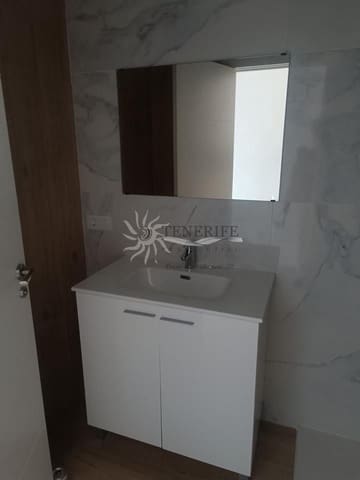 2 sypialnia Mieszkanie na sprzedaż w Playa San Juan, Guía de Isora z garażem - 335 000 € (Ref: 9459370)