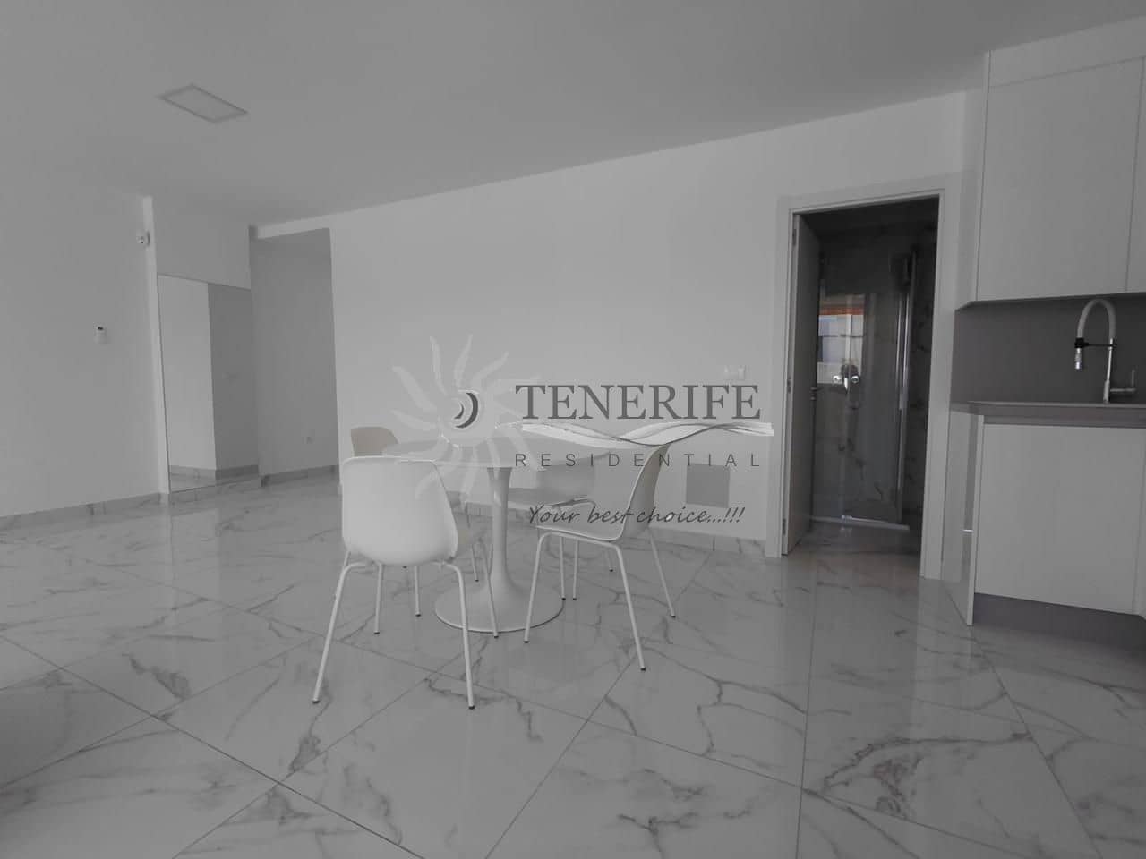 2 bedroom Apartment for sale in Arona - € 441,000 (Ref: 9459372)