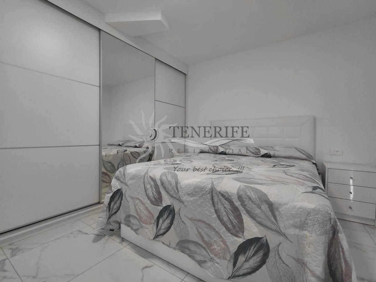 2 bedroom Apartment for sale in Arona - € 441,000 (Ref: 9459372)