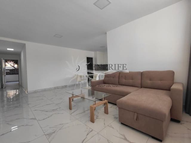 2 makuuhuone Asunto myytävänä paikassa Los Cristianos, Arona - 441 000 € (Ref: 9459372)