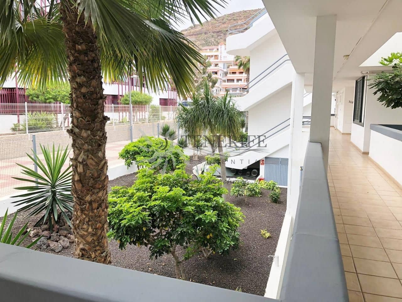 2 bedroom Flat for sale in Los Cristianos - € 441,000 (Ref: 9459372)