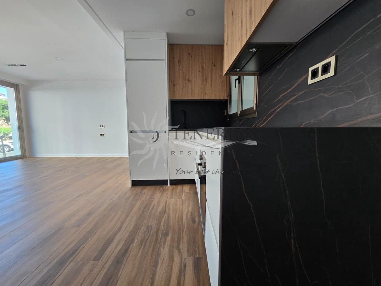 3 bedroom Apartment for sale in Santiago del Teide - € 335,000 (Ref: 9459374)