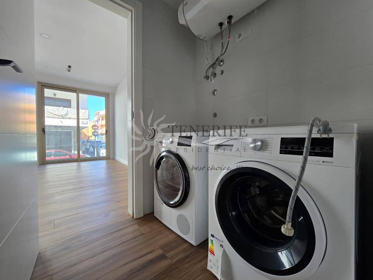 3 bedroom Apartment for sale in Santiago del Teide - € 335,000 (Ref: 9459374)