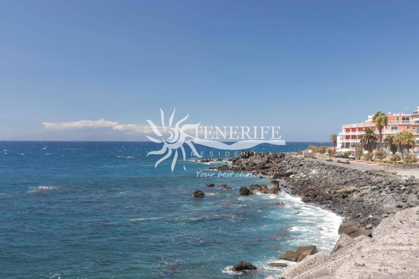 2 bedroom Flat for sale in Guia de Isora with garage - € 325,000 (Ref: 9459377)