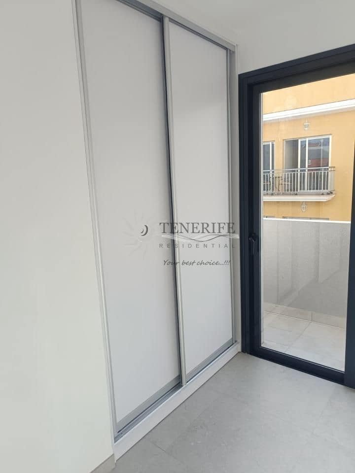 2 Zimmer Wohnung zu verkaufen in Playa San Juan mit Garage - 325.000 € (Ref: 9459377)