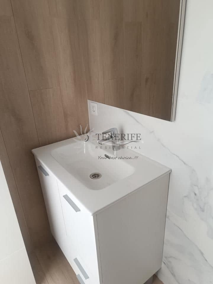 2 Zimmer Wohnung zu verkaufen in Playa San Juan mit Garage - 325.000 € (Ref: 9459377)