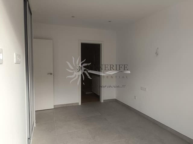 2 Zimmer Wohnung zu verkaufen in Playa San Juan, Guía de Isora mit Garage - 325.000 € (Ref: 9459377)