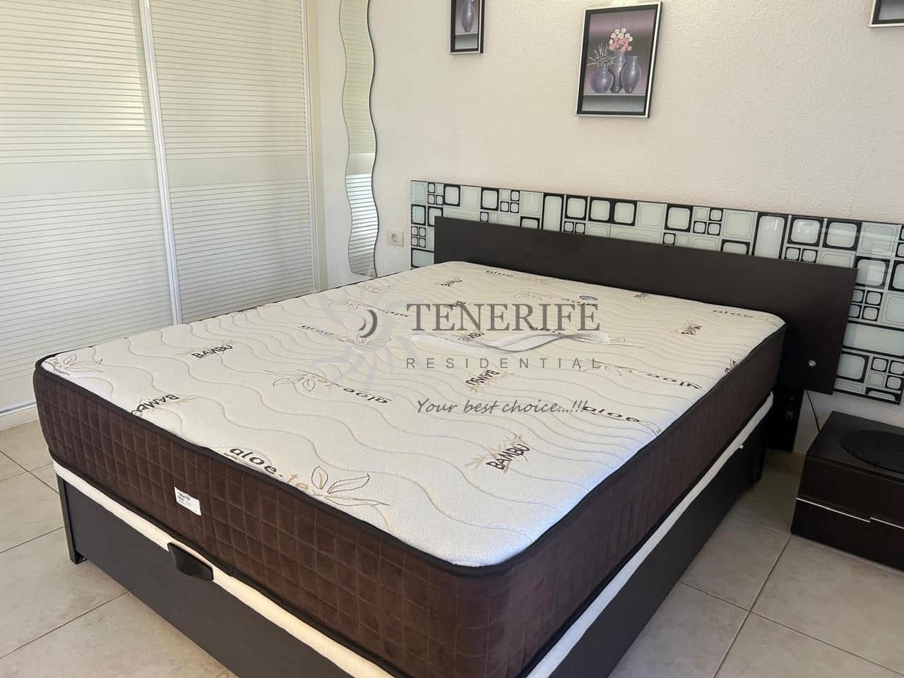 2 bedroom Bungalow for sale in Adeje with pool - € 390,000 (Ref: 9459378)