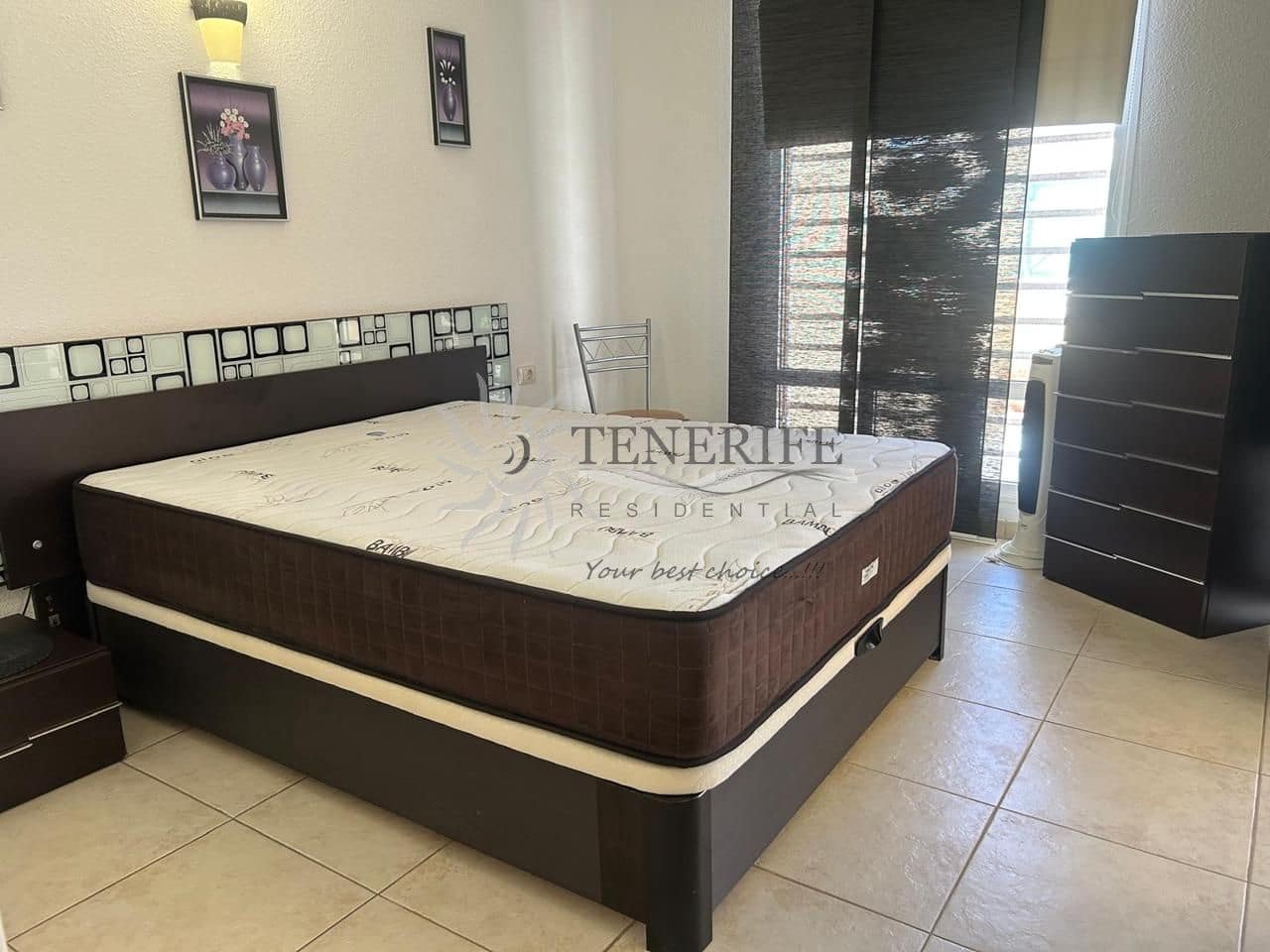 Bungalow de 2 habitaciones en Costa Adeje en venta con piscina - 370.000 € (Ref: 9459378)