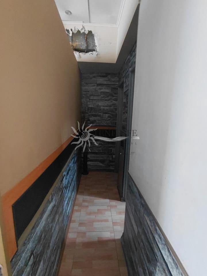 Commercieel te koop in Arona - € 400.000 (Ref: 9459379)