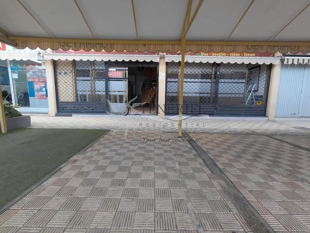 Commercieel te koop in Los Cristianos, Arona - € 400.000 (Ref: 9459379)