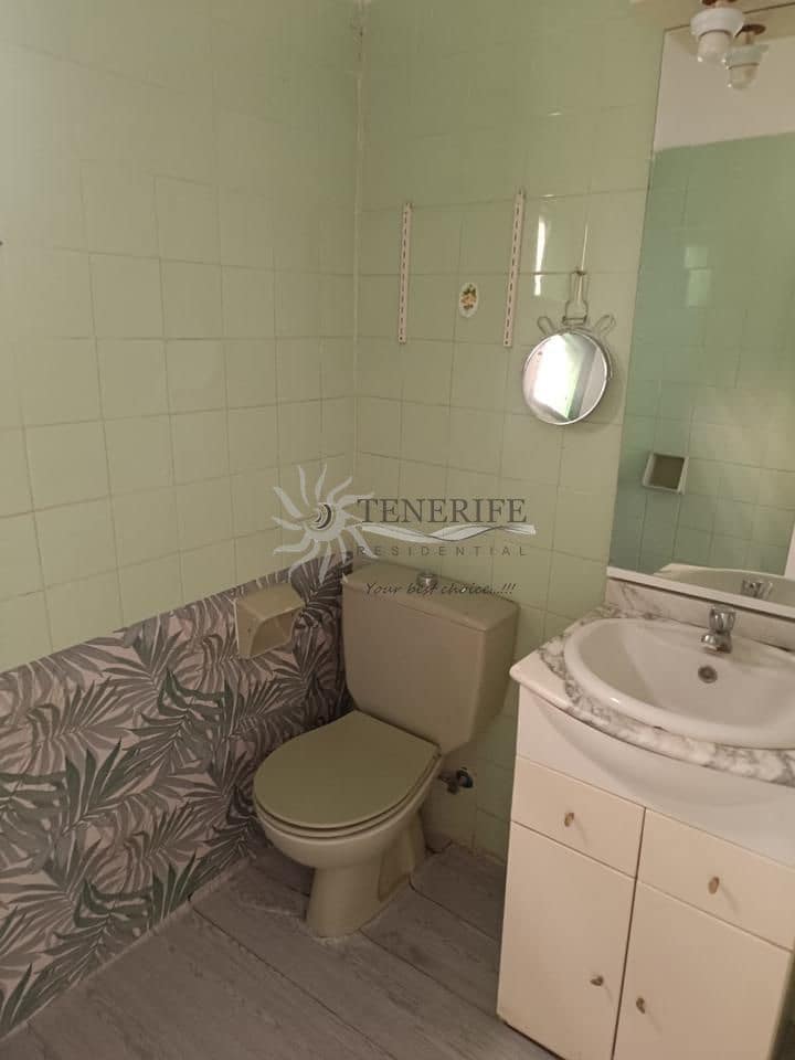 6 soveværelse Byhus til salg i Guia de Isora - € 355.000 (Ref: 9459380)