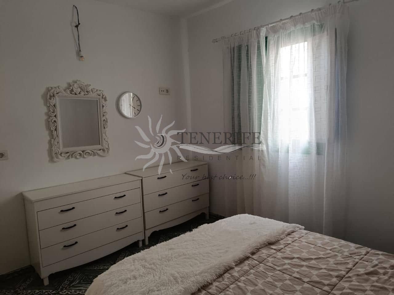 6 soveværelse Byhus til salg i Guia de Isora - € 355.000 (Ref: 9459380)