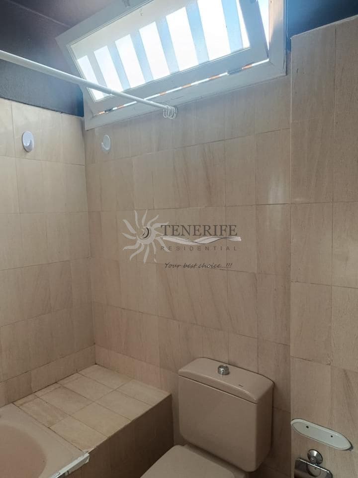 Studio for sale in Adeje - € 235,000 (Ref: 9459381)