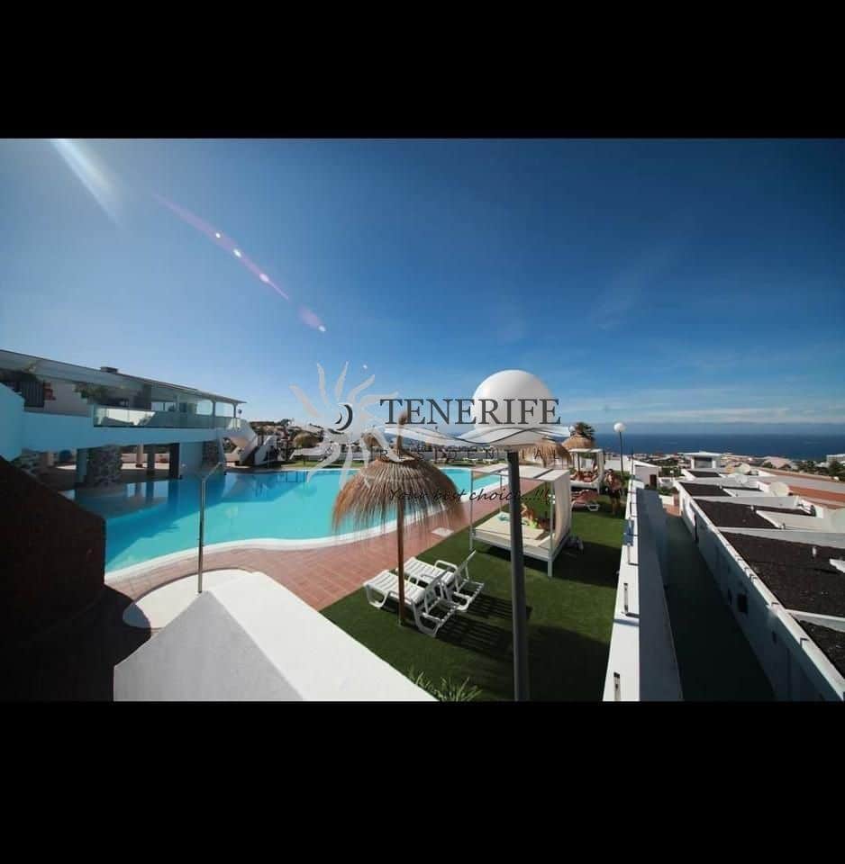 Studio for sale in Adeje - € 235,000 (Ref: 9459381)