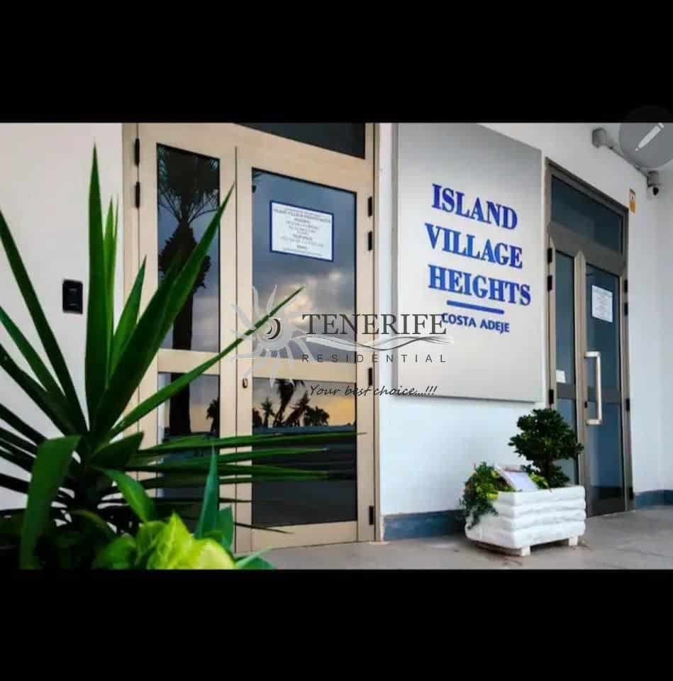 Studio for sale in Adeje - € 235,000 (Ref: 9459381)