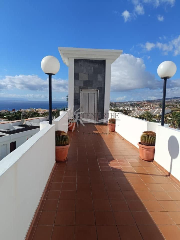 Appartamento in vendita in Costa Adeje - 210.000 € (Rif: 9459381)