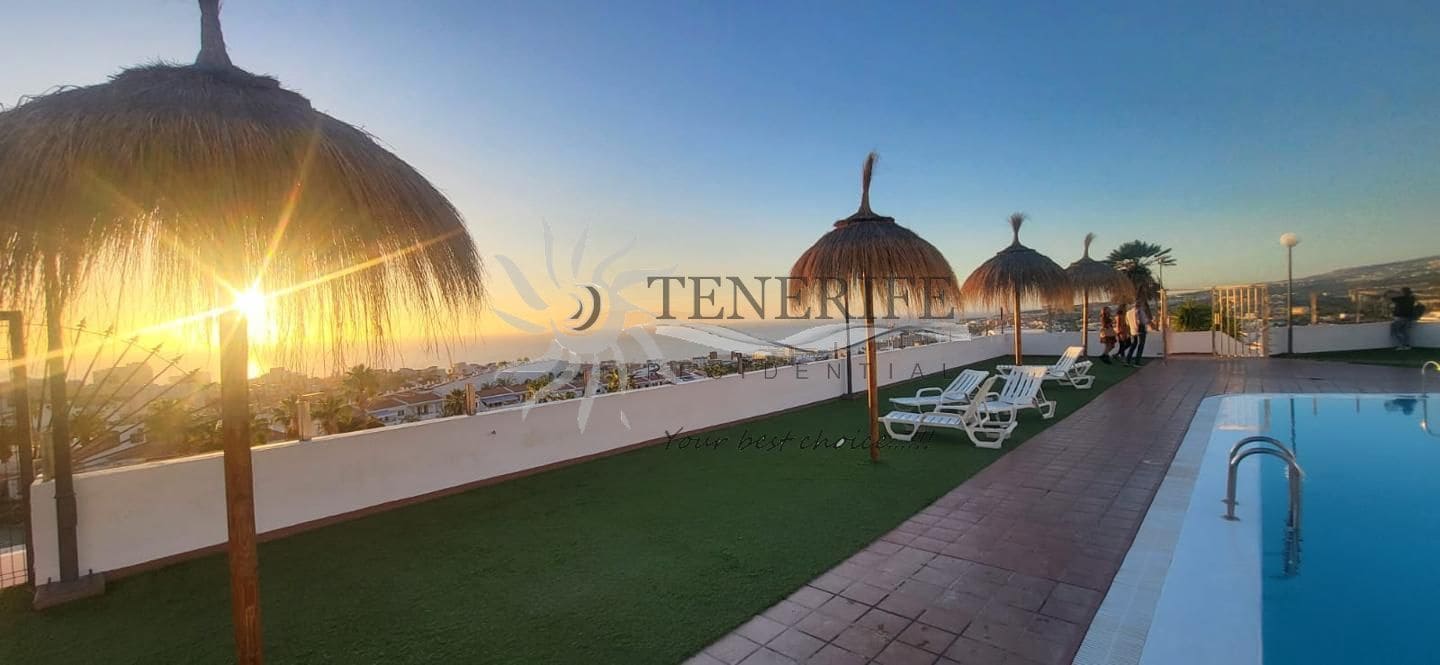 Appartamento in vendita in Costa Adeje - 210.000 € (Rif: 9459381)