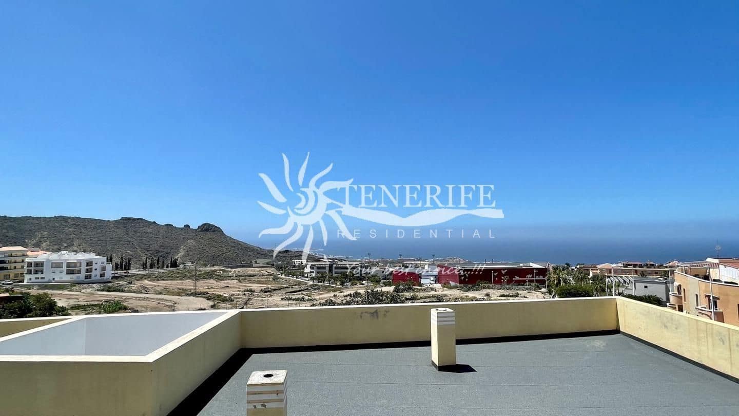 1 bedroom Flat for sale in Adeje - € 226,600 (Ref: 9459382)