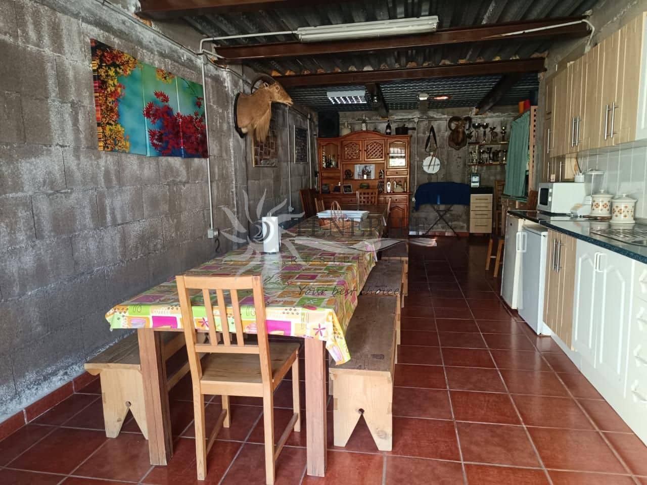 3 bedroom Finca/Country House for sale in Guia de Isora with pool garage - € 950,000 (Ref: 9459383)