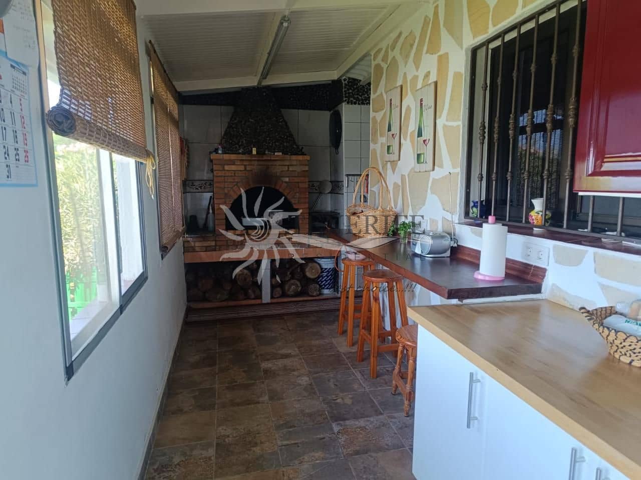 3 slaapkamer Villa te koop in Guia de Isora met zwembad garage - € 950.000 (Ref: 9459383)