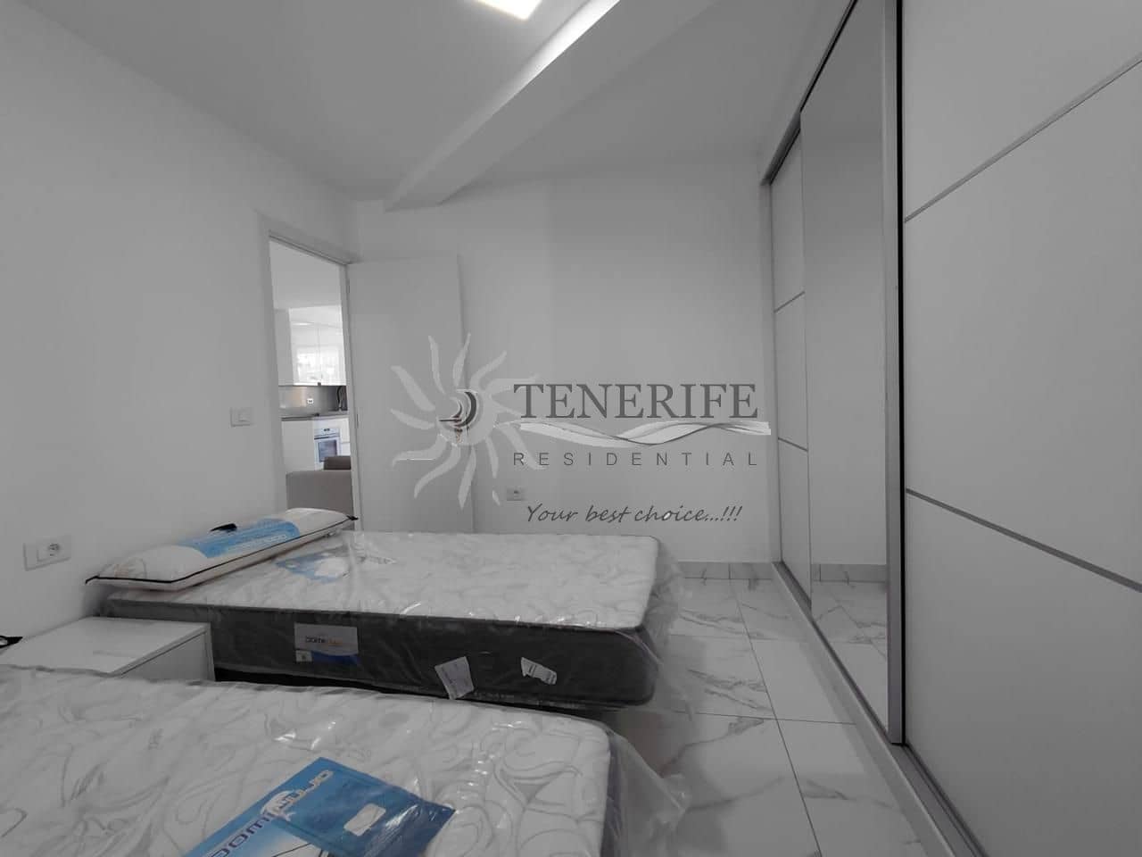 2 bedroom Apartment for sale in Arona - € 567,000 (Ref: 9459384)