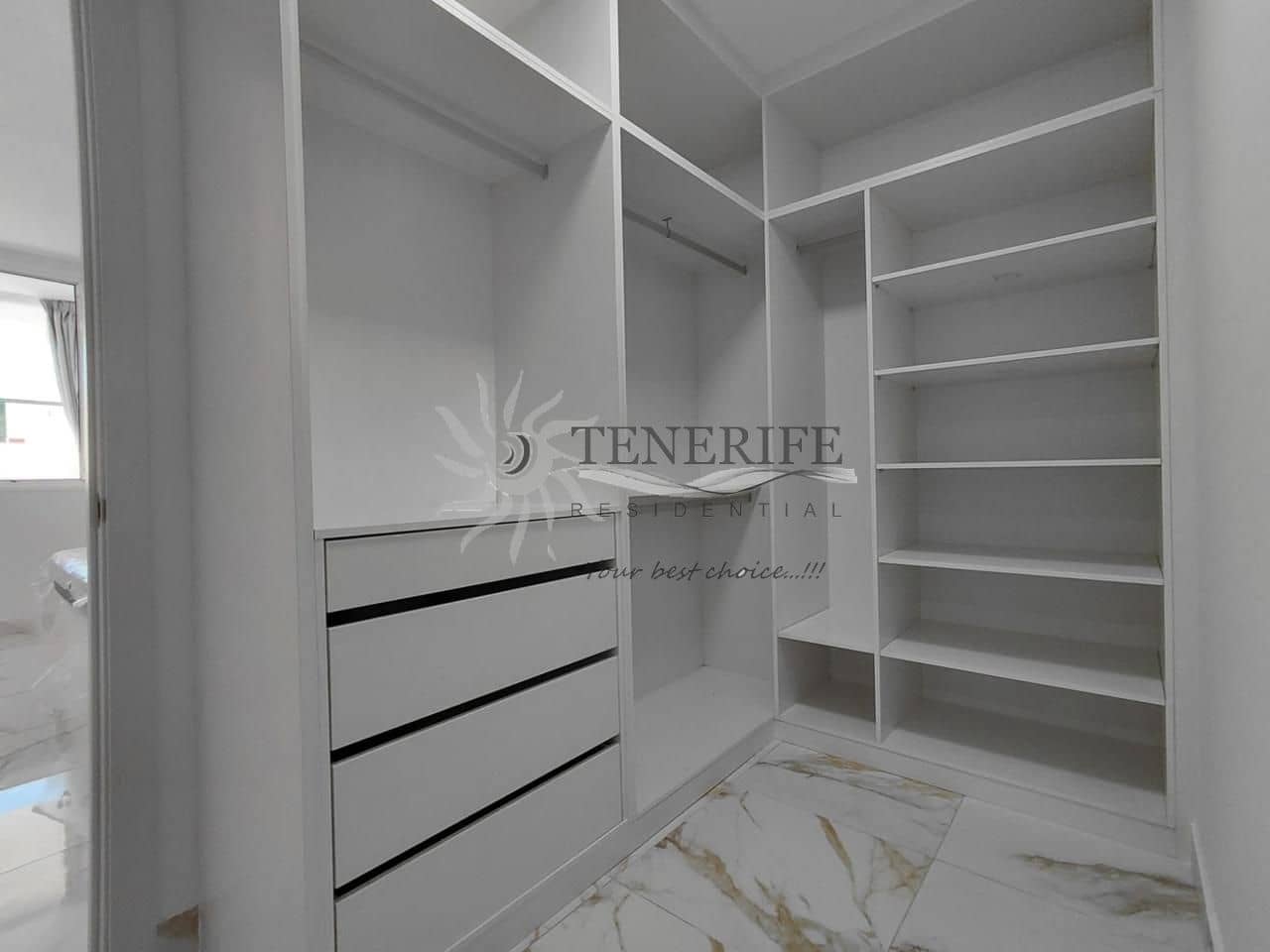 2 sypialnia Mieszkanie na sprzedaż w Playa de las Americas - 567 000 € (Ref: 9459384)